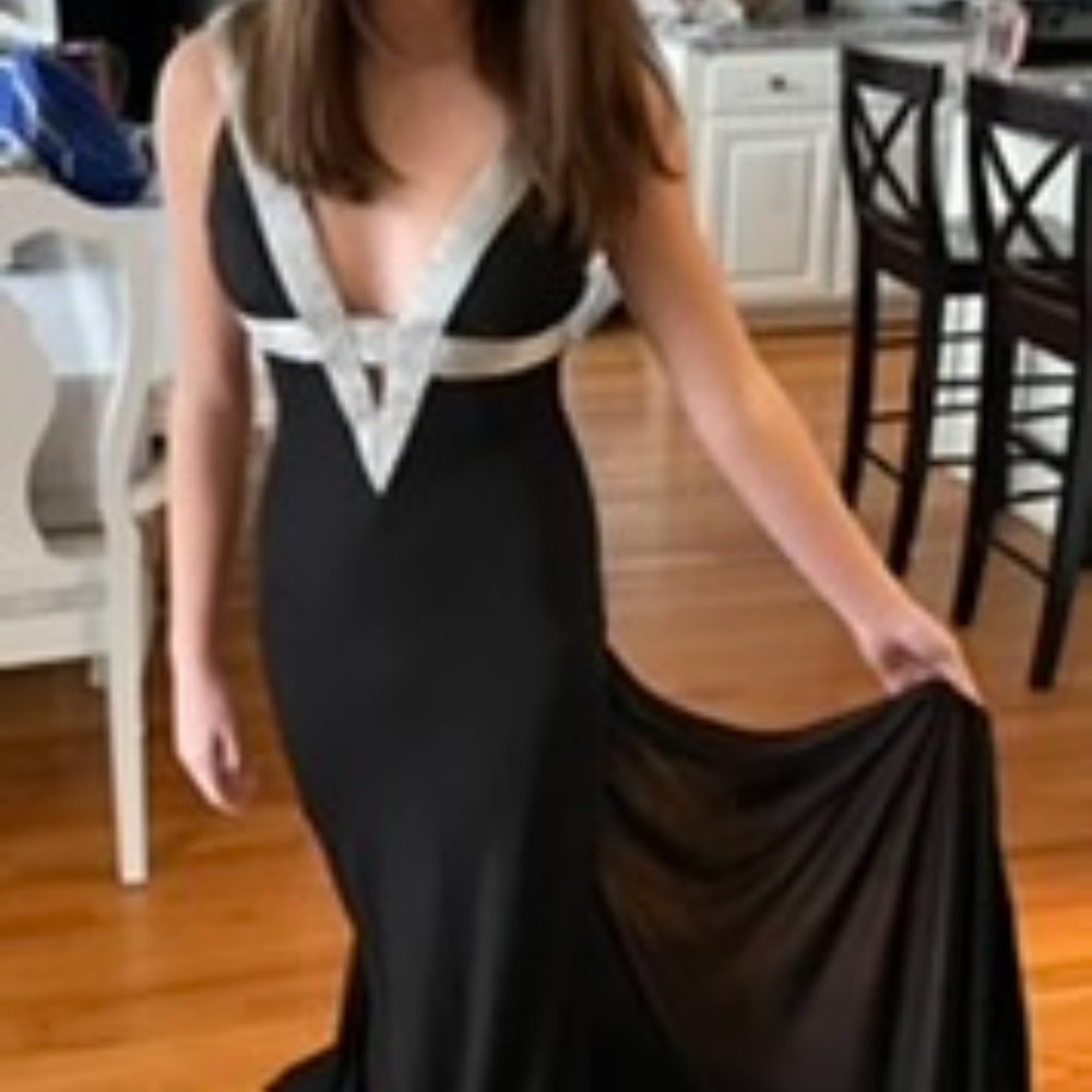 JOVANI- BLACK AND SILVER BEADED FORMAL GOWN WITH TRAIN!